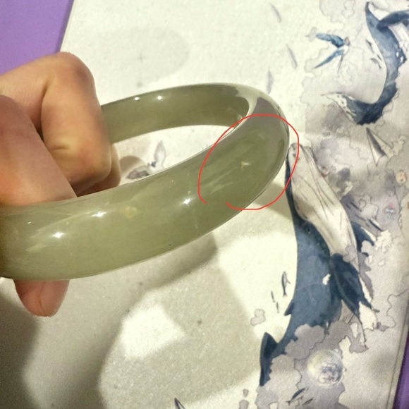 61mm/2.4inch Natural Green Dongling Jade Bangle/Bracelet - Picture 8 of 9